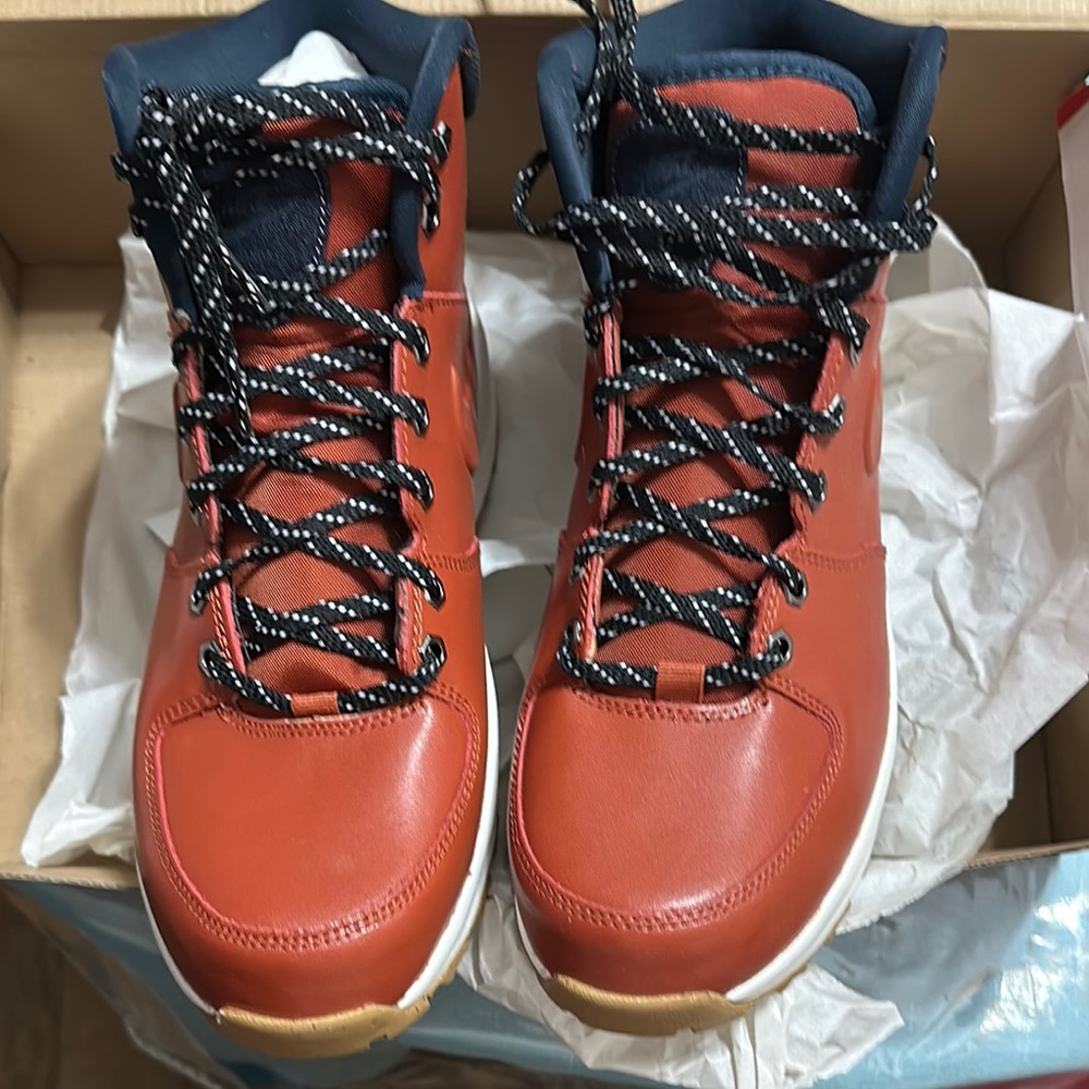 Orange Burnt High-Top Rugged Boots with Black Laces